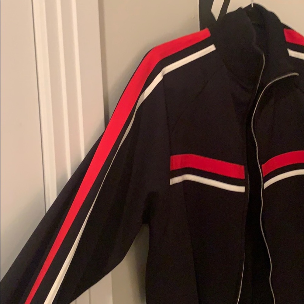 jacket - Picture 2 of 3